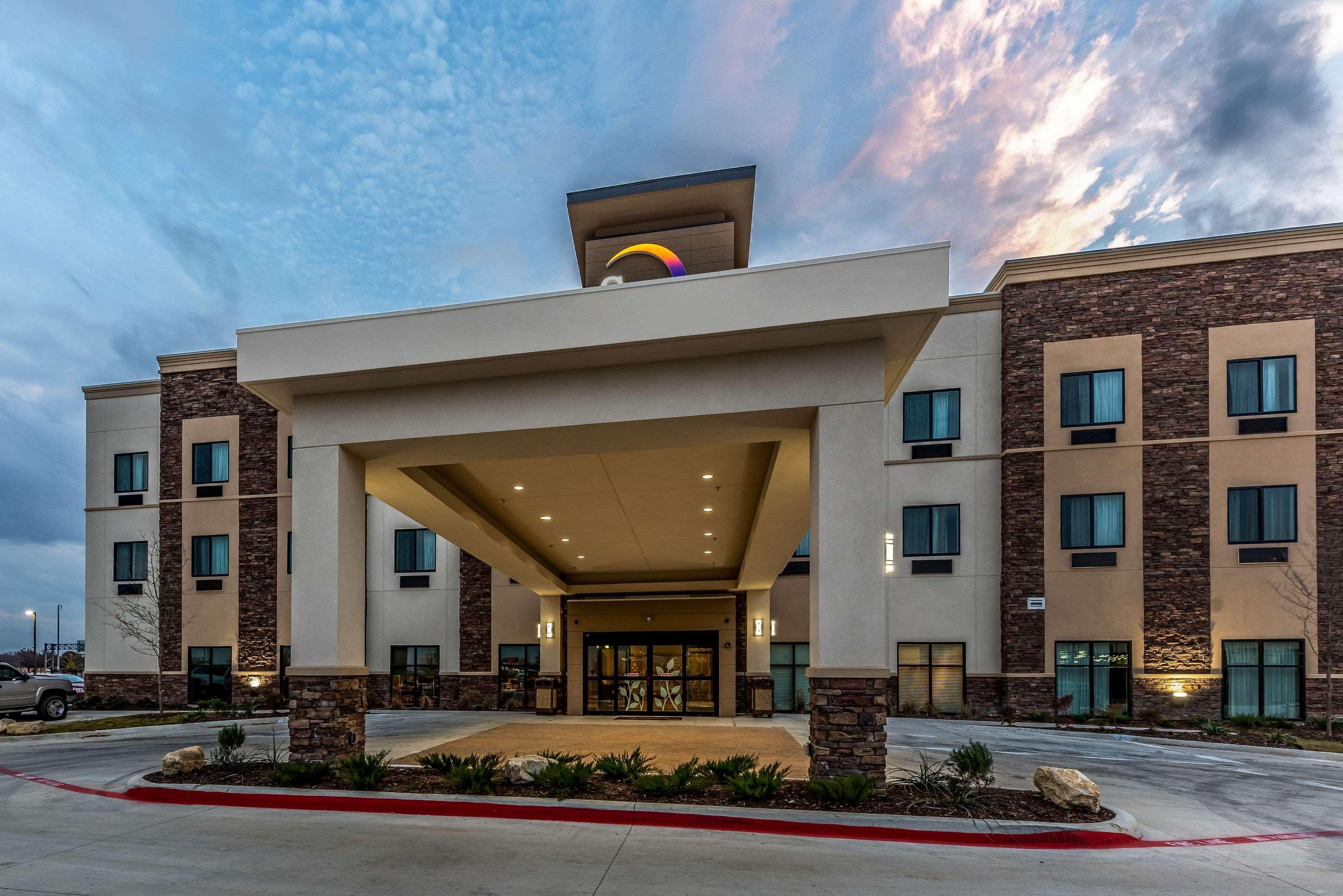 Sleep Inn & Suites Fort Worth - Fossil Creek Екстериор снимка