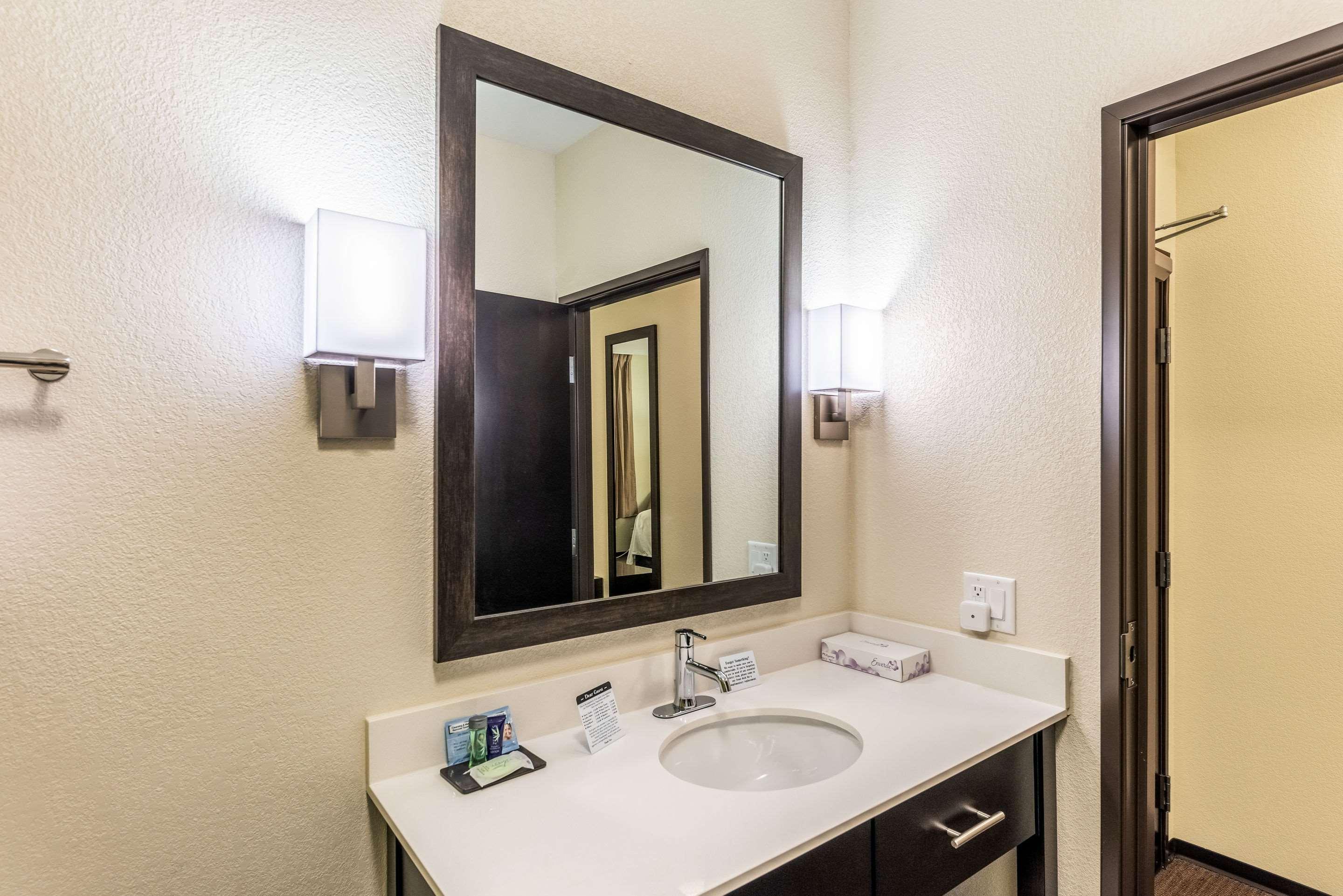 Sleep Inn & Suites Fort Worth - Fossil Creek Екстериор снимка